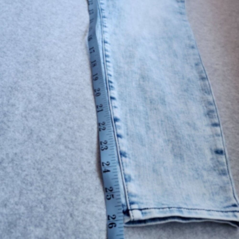 L'agence Womens Margot High Rise Skinny Jean Celestial Blue Acid Wash NWOT Sz 32 - Picture 10 of 14